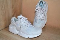 Лот: 9336894. Фото: 2. Кроссовки Nike air huarache. Женская обувь