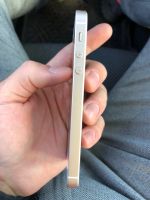 Лот: 14834805. Фото: 3. iPhone se 32gb (айфон се 32 гигабайта... Красноярск