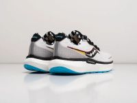 Лот: 24977507. Фото: 4. Кроссовки Saucony Triumph 19. Красноярск