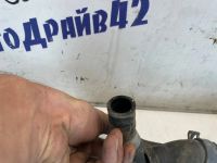 Лот: 23364048. Фото: 2. трубка системы охлаждения Volkswagen... Автозапчасти