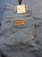 Лот: 14590281. Фото: 2. Мужские прямые джинсы Wrangler... Мужская одежда