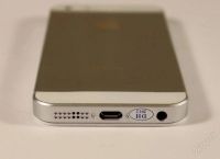 Лот: 2366876. Фото: 3. iPhone 5 белый и чёрный, отличная... Красноярск