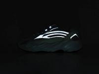 Лот: 15894297. Фото: 7. Кроссовки Adidas Yeezy Boost 700...