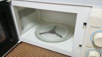 Лот: 21369223. Фото: 3. Микроволновая печь LG MS-1724U. Бытовая техника