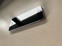 Лот: 16844126. Фото: 3. iPhone SE в идеальнейшем состоянии... Красноярск