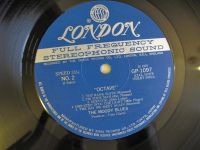 Лот: 7012901. Фото: 3. The Moody Blues "Octave "1978... Красноярск
