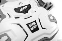 Лот: 8625935. Фото: 3. Защита груди Leatt Adventure white... Авто, мото, водный транспорт