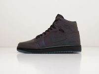 Лот: 18655844. Фото: 2. Кроссовки Nike Air Jordan 1 Mid. Женская обувь