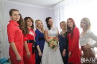 Лот: 8035554. Фото: 2. Счастливое свадебное платье. Свадебная мода