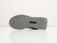 Лот: 25045805. Фото: 3. Зимние Кроссовки Adidas. Одежда, обувь, галантерея