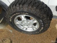 Лот: 13540444. Фото: 2. Шины BFGoodrich 255/70 R16 на... Шины, Диски