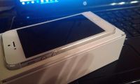 Лот: 7251474. Фото: 4. iphone 5 white 16gb