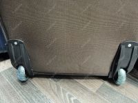 Лот: 16346261. Фото: 7. Чемодан Средний на 2-х колёсах...