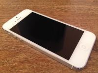 Лот: 3982870. Фото: 2. iphone 5 white 16 gb РСТ. Смартфоны, связь, навигация