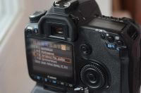 Лот: 8010875. Фото: 3. Canon 40D + батарейный блок. Фото, видеокамеры, оптика