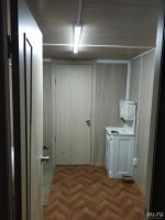 Лот: 11113940. Фото: 5. Вагон дом бытовка "Буран на шасси...