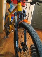 Лот: 7871997. Фото: 2. Воздушная вилка RockShox XC32... Велоспорт