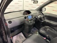 Лот: 24374574. Фото: 18. Toyota Sienta 2013