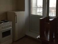 Лот: 9185571. Фото: 2. Сдам 1 ком квартиру 42кв на Калинина... Аренда