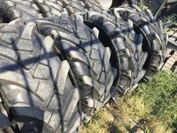 Лот: 7442841. Фото: 3. Шина 23,5/70-16 (рисунок ёлка... Авто, мото, водный транспорт