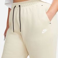 Лот: 22940911. Фото: 3. Женские брюки Nike Sportswear... Одежда, обувь, галантерея