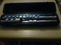 Лот: 11530434. Фото: 2. Флейта ученическая Yamaha 211. Музыкальные инструменты