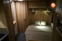 Лот: 20964105. Фото: 20. Шикарный караван Lunar Quasar...