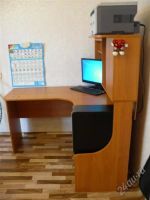 Лот: 1033769. Фото: 2. Стол - Уголок школьника продам... Детская мебель