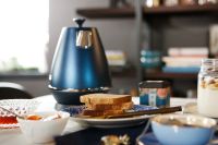 Лот: 12872867. Фото: 3. Электрочайник DeLonghi KBI 2001... Бытовая техника