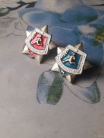 Лот: 18216496. Фото: 3. Значок воин спортсмен 2 шт. Коллекционирование, моделизм