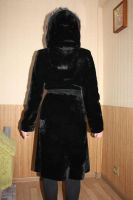 Лот: 7229999. Фото: 5. Шуба мутон с капюшоном из чернобурки...