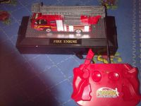 Лот: 6781055. Фото: 3. Радиоуправляемая пожарная машина. Дети растут
