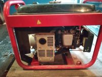 Лот: 17017796. Фото: 4. Бензиновый генератор Briggs&Stratton... Красноярск