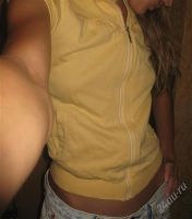 Лот: 2006782. Фото: 2. кофточка 42 рр. нежно желтая с... Женская одежда