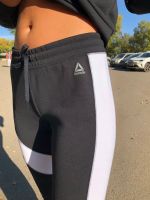 Лот: 12147349. Фото: 2. Спортивный костюм Reebok. Спортивная одежда