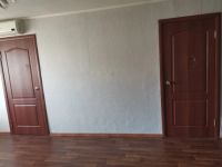 Лот: 16314172. Фото: 4. Двухкомнатная квартира на Высотной... Красноярск