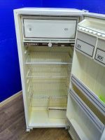 Лот: 12012050. Фото: 4. Холодильник (эконом) бирюса б-6... Красноярск