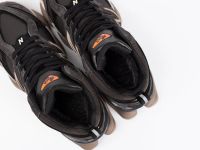 Лот: 24973457. Фото: 8. Зимние Кроссовки New Balance 9060...