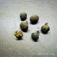 Лот: 15215371. Фото: 2. пуговки гирьки с кафтанов с узором... Антиквариат