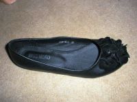 Лот: 729510. Фото: 2. Новые балетки с цветочками - размер... Женская обувь