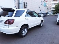 Лот: 13965632. Фото: 2. Toyota Harrier. Авто, мото, водный транспорт