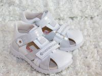 Лот: 3319936. Фото: 2. Minimen новые кожаные сандалеты... Обувь