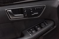 Лот: 22571386. Фото: 15. Mercedes-Benz E-Class 2011