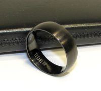 Лот: 7790826. Фото: 2. Стальное мужское кольцо, черное. Ювелирные изделия, бижутерия, часы