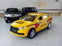 Лот: 10437103. Фото: 3. Lada Vesta моделька. Коллекционирование, моделизм