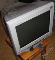 Лот: 224102. Фото: 2. Монитор LG FLATRON F700B. Мониторы, проекторы
