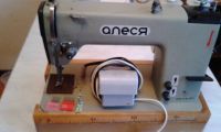 Лот: 12133329. Фото: 2. Швейная машинка Алеся класс 1022. Мелкая бытовая техника