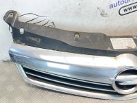 Лот: 25529537. Фото: 2. решетка радиатора Opel Astra L35. Автозапчасти