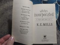 Лот: 25776469. Фото: 2. Книга на английском языке K. E... Литература, книги