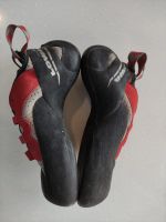 Лот: 19018765. Фото: 4. Детские скальные туфли Lowa Red... Красноярск